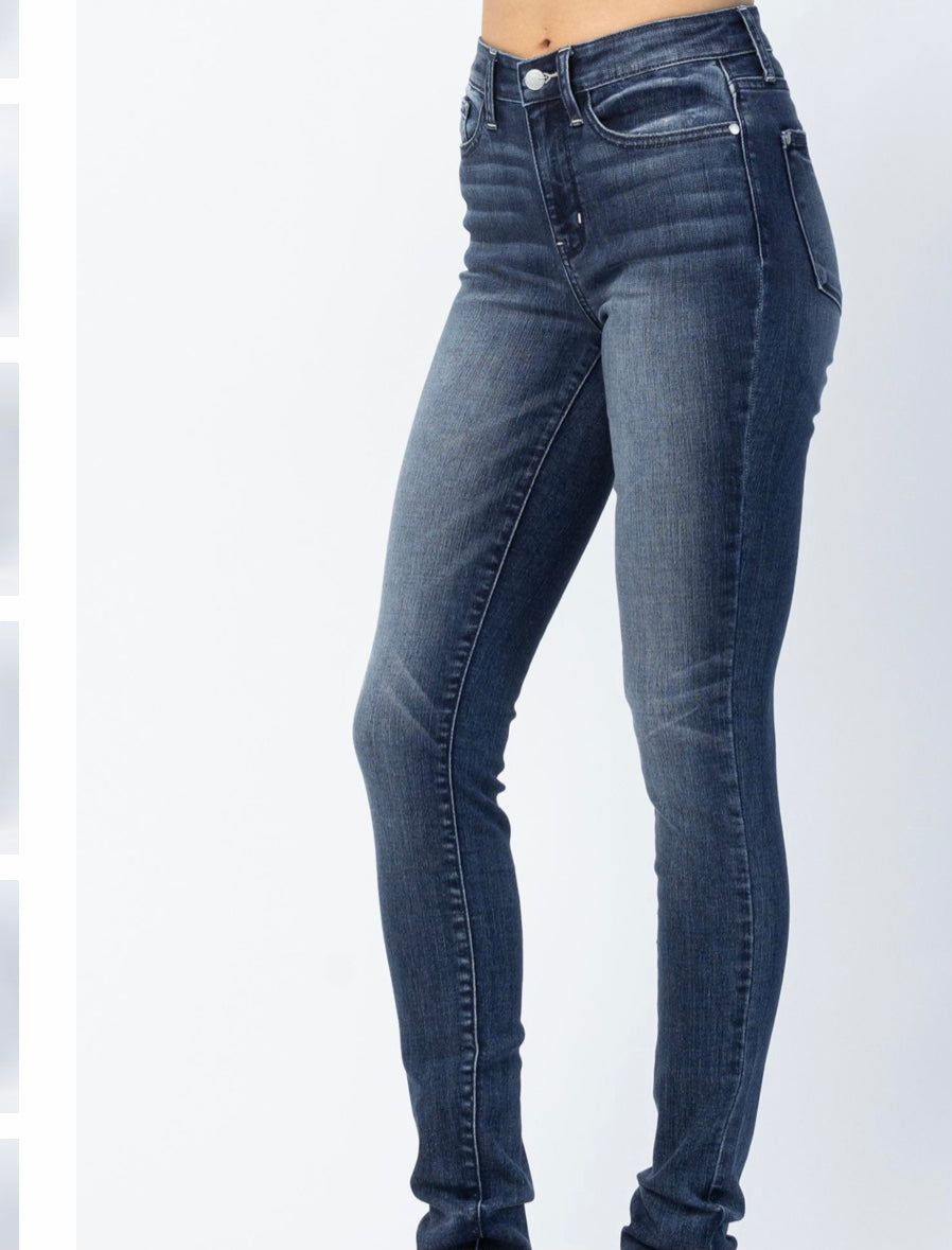 Judy Blue Skinny Fit Plus Denim