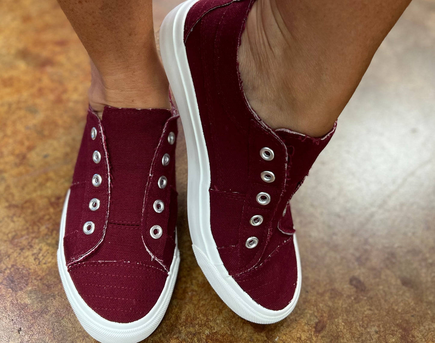 Babalu Sneakers Maroon